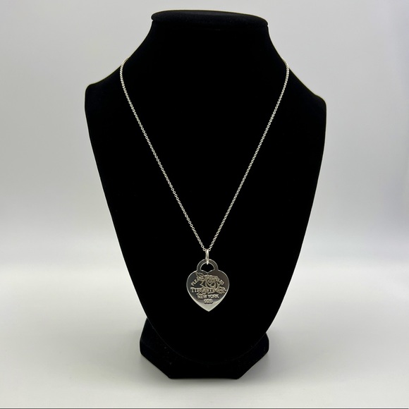 Tiffany & Co. necklace - Picture 4 of 7